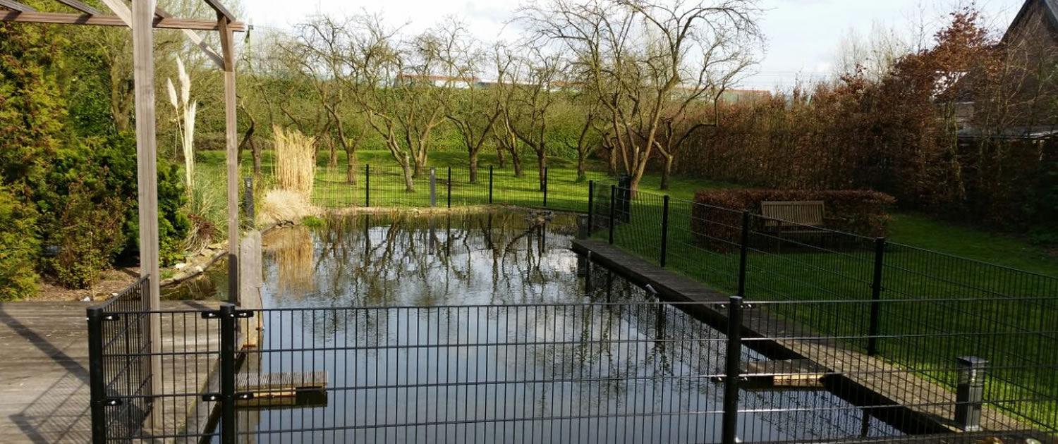 Dubbelstaafmat hekwerk om uw tuin? Bel de specialist in de Overbetuwe